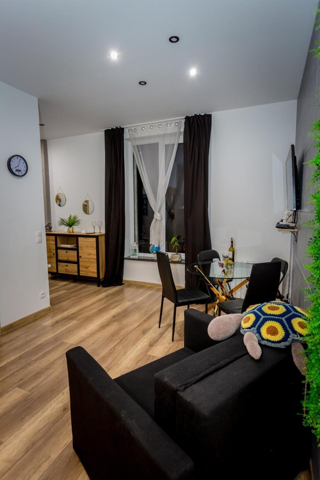 Apartamenty Centrum Wałbrzych Δωμάτιο φωτογραφία
